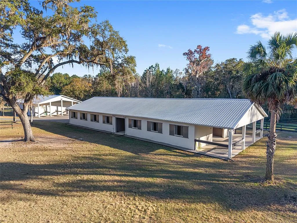 7997 NW 90th Ave Ocala, FL 34482